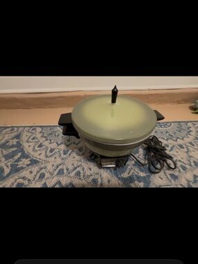 Oster Galaxie Super pan, green, 3 tier, with Fondue forks, used.